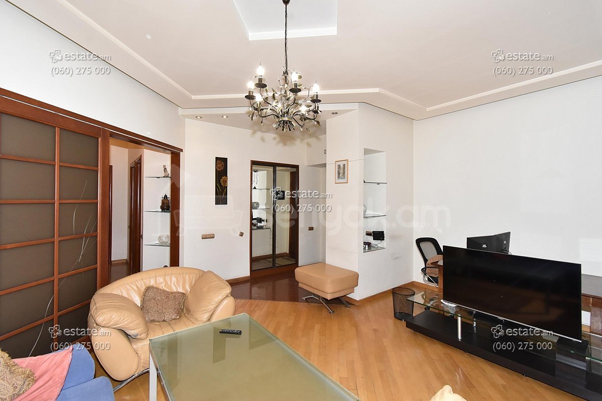 3 Սենյականոց Բնակարան Քարե Շենքում, 100քմ, 4/6 հարկ, Կապիտալ Վերանորոգված, Կահավորված, Արևկող