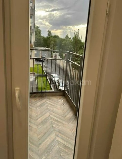 2 Սենյականոց Բնակարան Նորակառույցում, 52քմ, 3/13 հարկ, Կապիտալ Վերանորոգված, Կահավորված, Արևկող