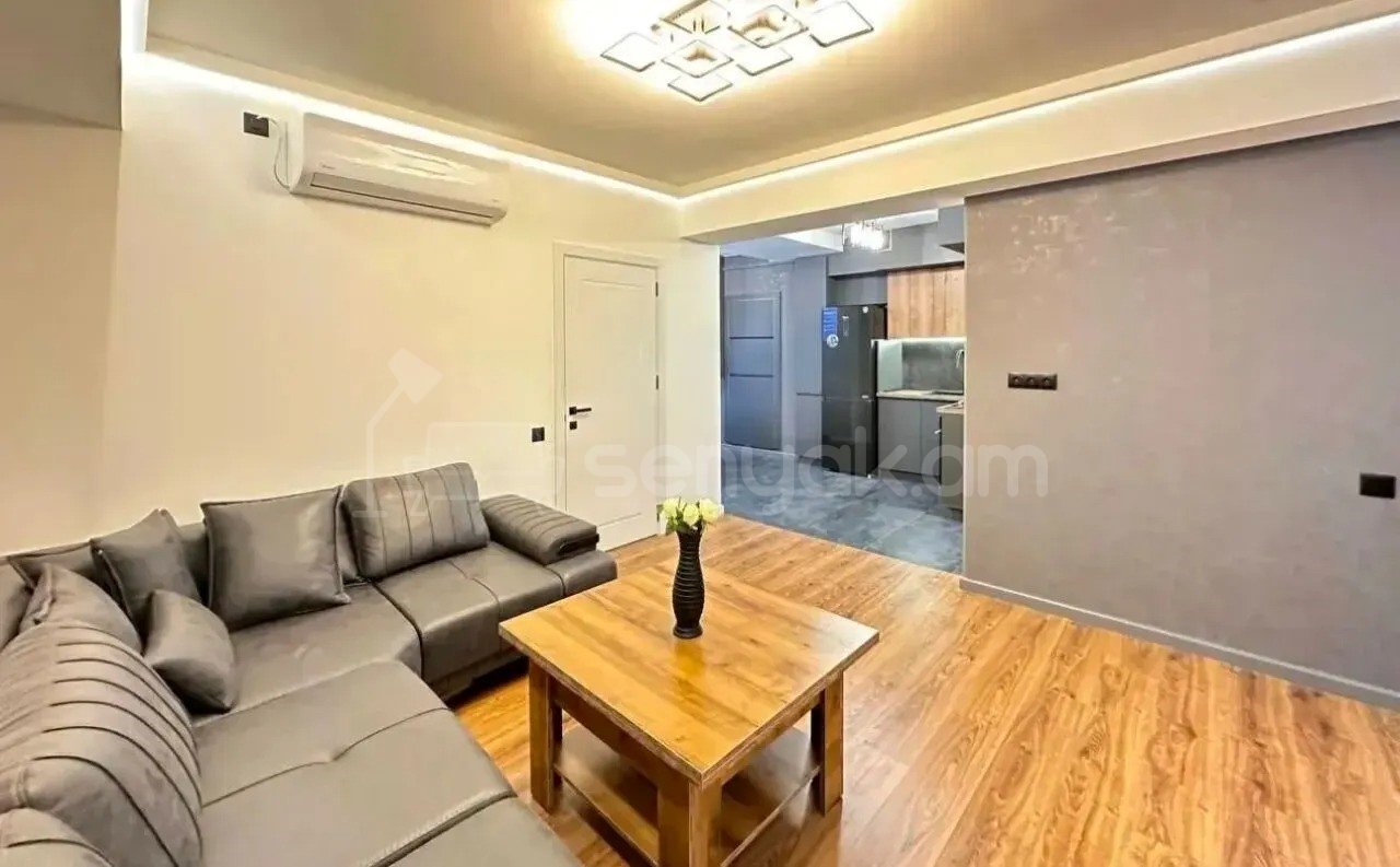 3 Սենյականոց Բնակարան, 70քմ, 4/11 հարկ, Կապիտալ Վերանորոգված, Կահավորված, Արևկող