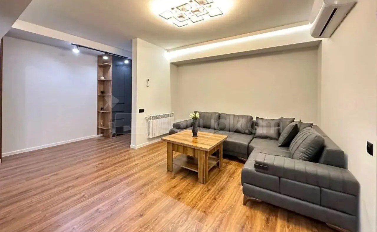 3 Սենյականոց Բնակարան, 70քմ, 4/11 հարկ, Կապիտալ Վերանորոգված, Կահավորված, Արևկող