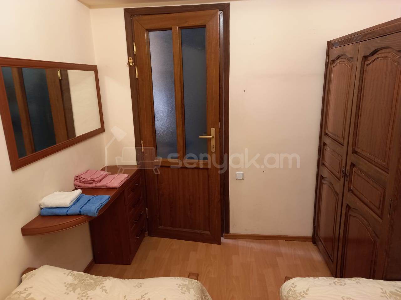 2 Սենյականոց Բնակարան, 40քմ, 6/9 հարկ, Նորմալ Վիճակում, Կահավորված, Արևկող