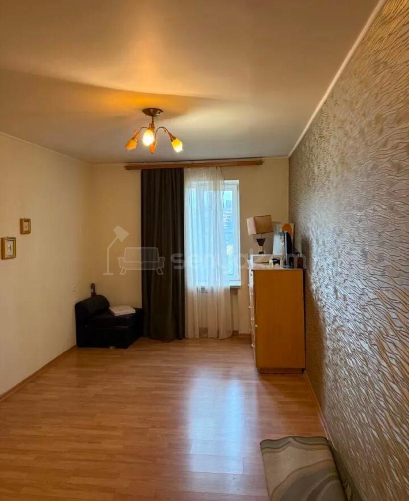 3 Սենյականոց Բնակարան Քարե Շենքում, 75քմ, 5/5 հարկ, Կապիտալ Վերանորոգված, Կահավորված, Արևկող