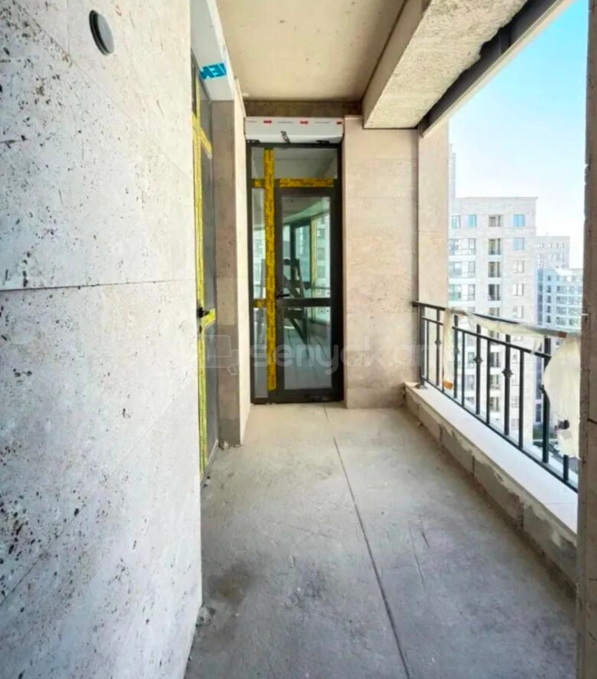 3 Սենյականոց Բնակարան Նորակառույցում, 83քմ, 15/20 հարկ, Զրոյական Վիճակում