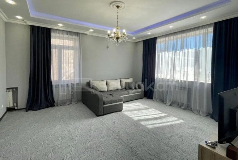 2 Սենյականոց Բնակարան Քարե Շենքում, 60քմ, 2/4 հարկ, Կապիտալ Վերանորոգված, Կահավորված, Արևկող