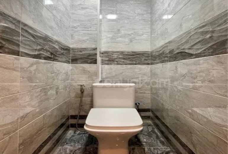 2 Սենյականոց Բնակարան Քարե Շենքում, 60քմ, 2/4 հարկ, Կապիտալ Վերանորոգված, Կահավորված, Արևկող