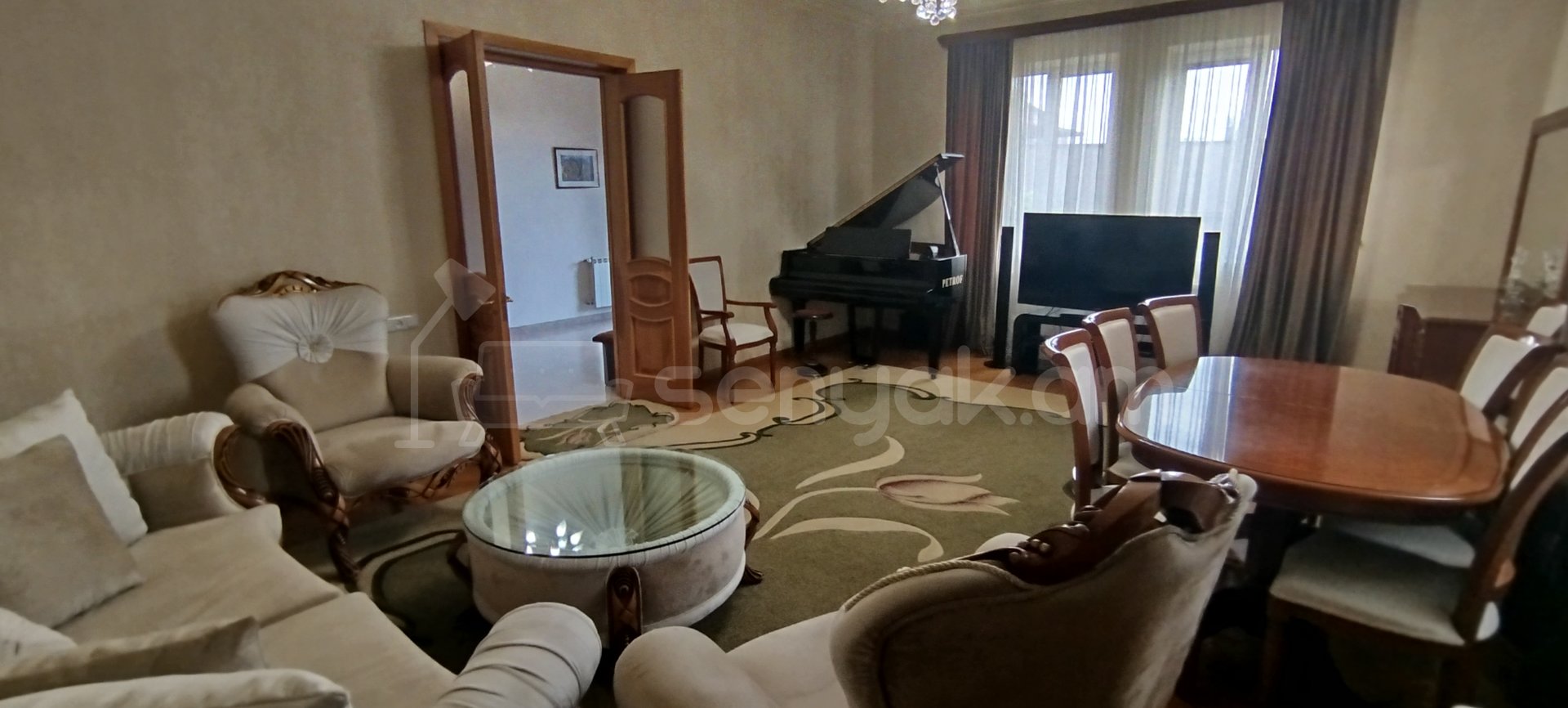 6 Սենյականոց Շքեղ Առանձնատուն, 250քմ, Կահավորված, Լողավազանով, Ավտոտնակով