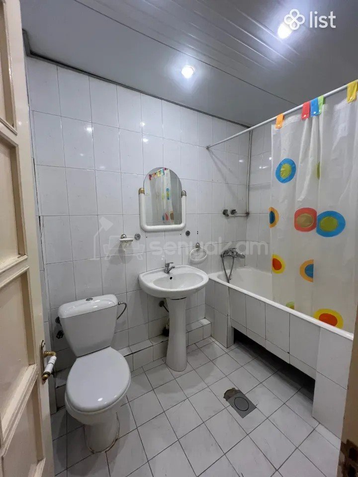 1 Սենյականոց Բնակարան Քարե Շենքում, 50քմ, 2/5 հարկ, Կապիտալ Վերանորոգված, Կահավորված, Արևկող