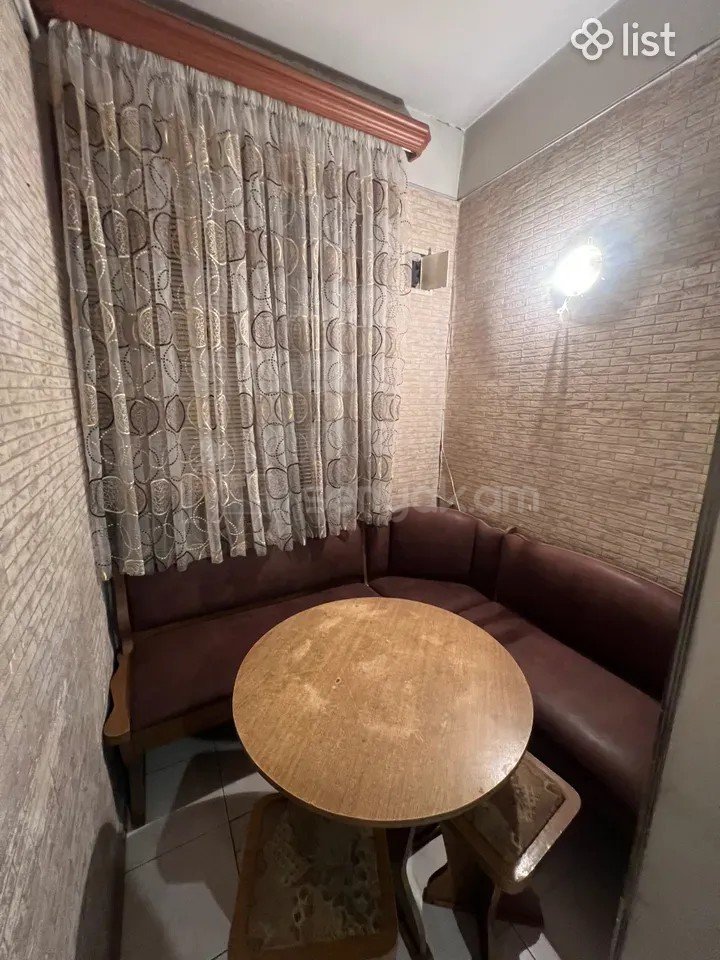 1 Սենյականոց Բնակարան Քարե Շենքում, 50քմ, 2/5 հարկ, Կապիտալ Վերանորոգված, Կահավորված, Արևկող