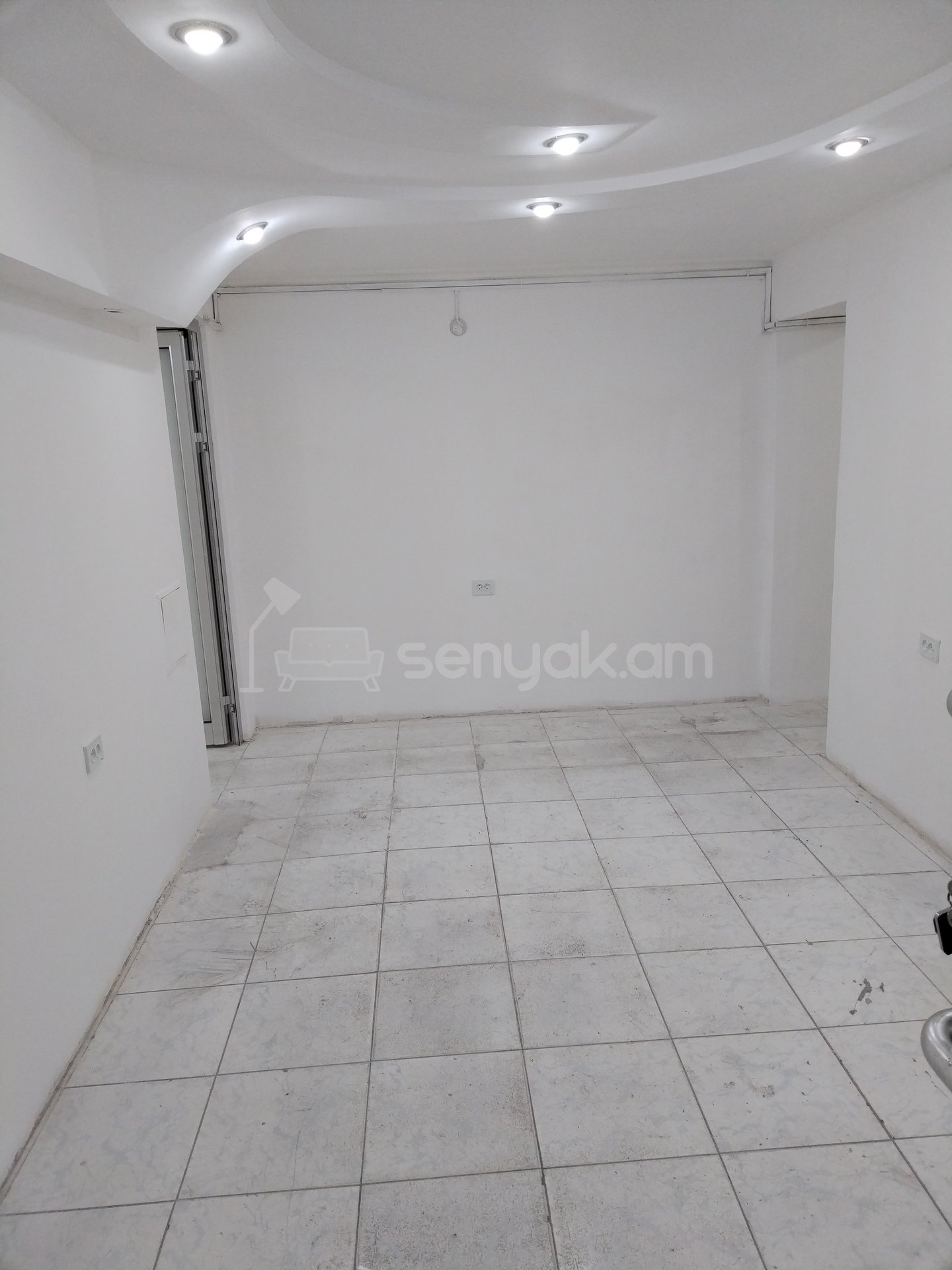 Առևտրի Տարածք, 55քմ