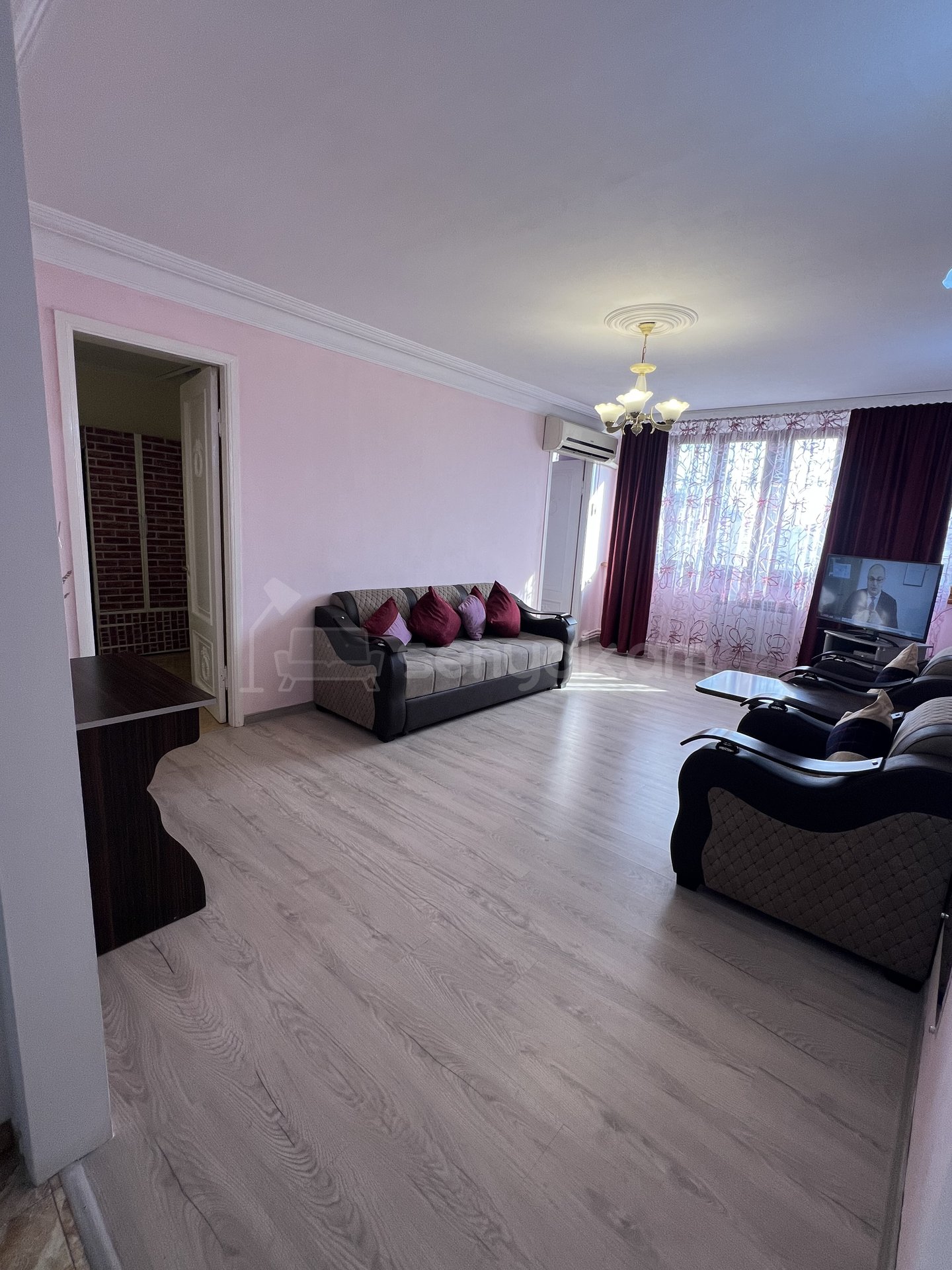 2 Սենյականոց Բնակարան Քարե Շենքում, 70քմ, 6/7 հարկ, Կապիտալ Վերանորոգված, Կահավորված, Արևկող