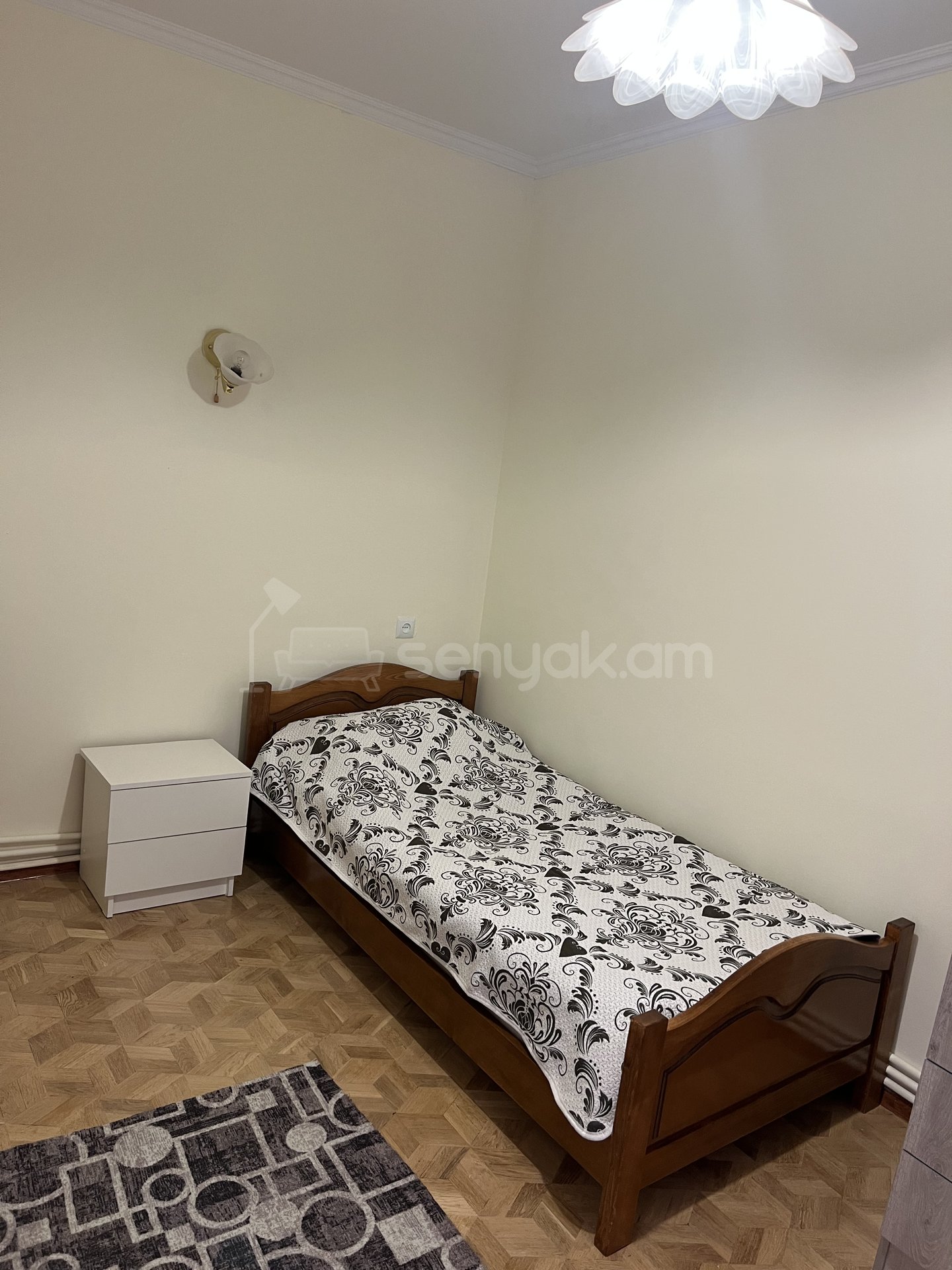 2 Սենյականոց Բնակարան Քարե Շենքում, 70քմ, 6/7 հարկ, Կապիտալ Վերանորոգված, Կահավորված, Արևկող