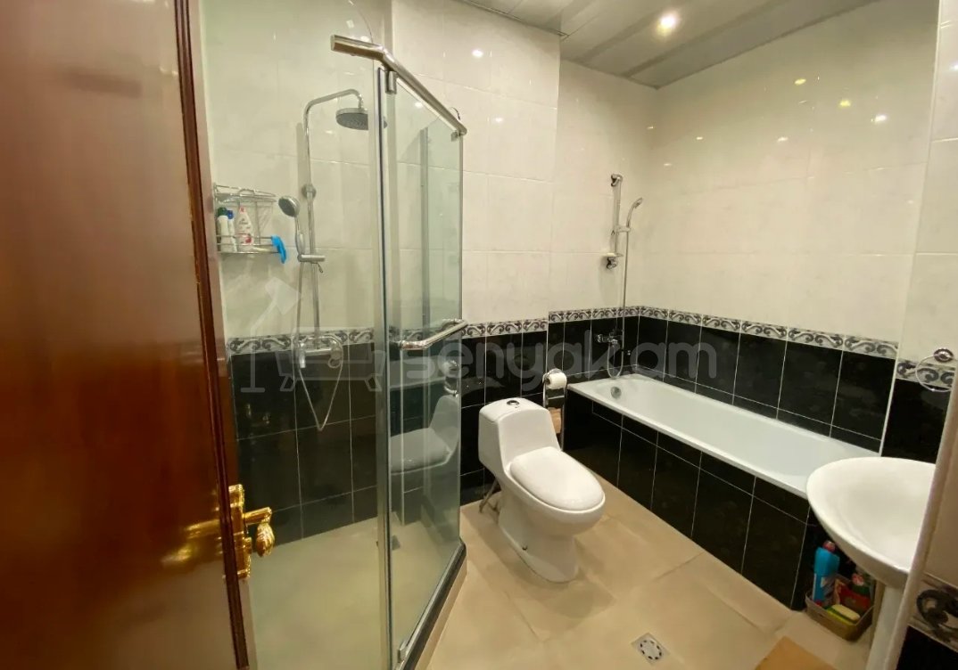 3 Սենյականոց Բնակարան Նորակառույցում, 86քմ, 5/16 հարկ, Կապիտալ Վերանորոգված, Կահավորված