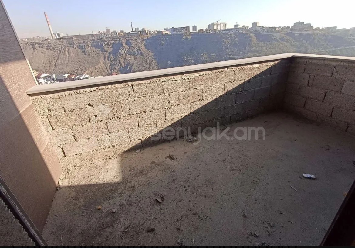 3 Սենյականոց Բնակարան Նորակառույցում, 110քմ, 12/18 հարկ, Զրոյական Վիճակում