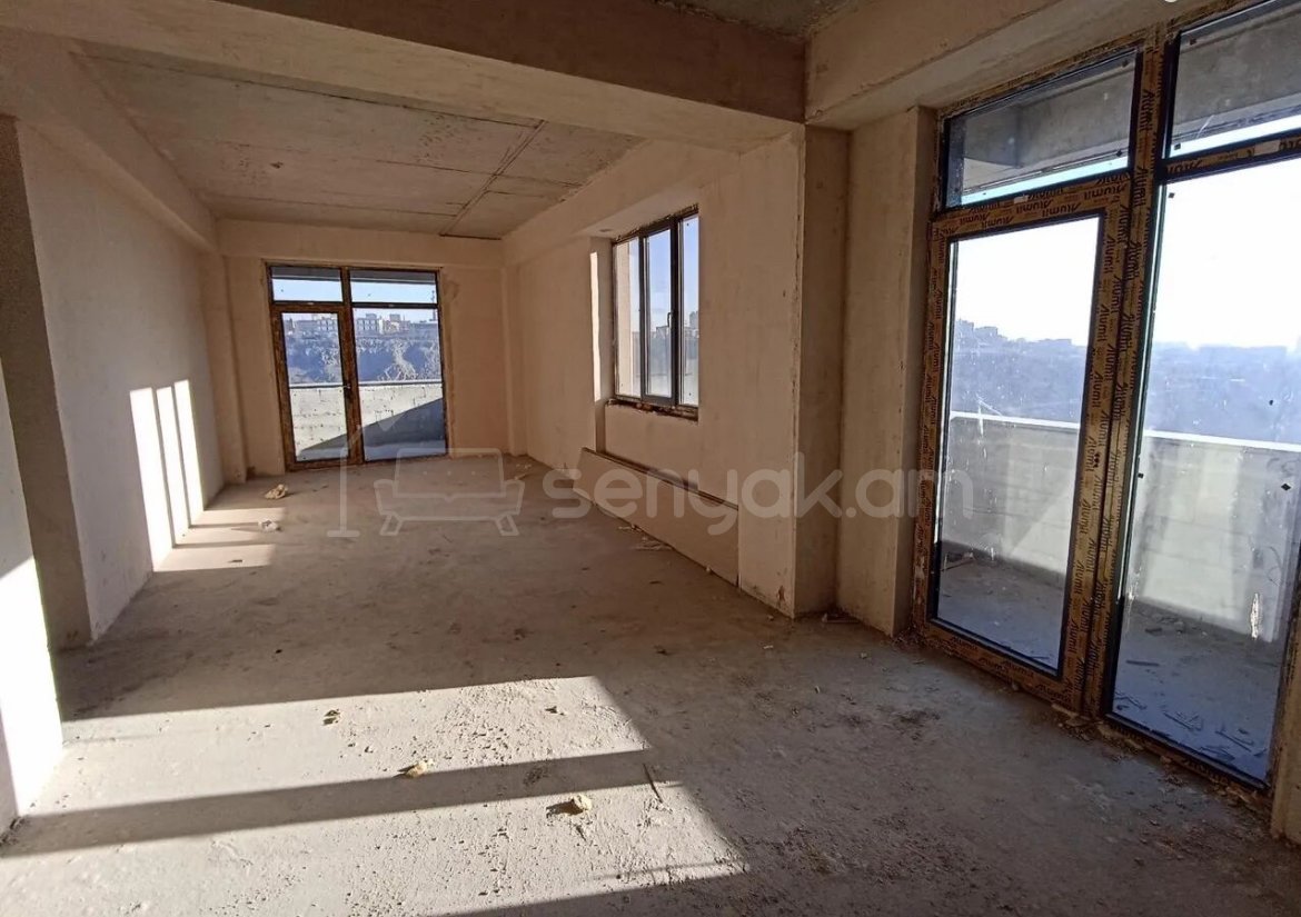 3 Սենյականոց Բնակարան Նորակառույցում, 110քմ, 12/18 հարկ, Զրոյական Վիճակում