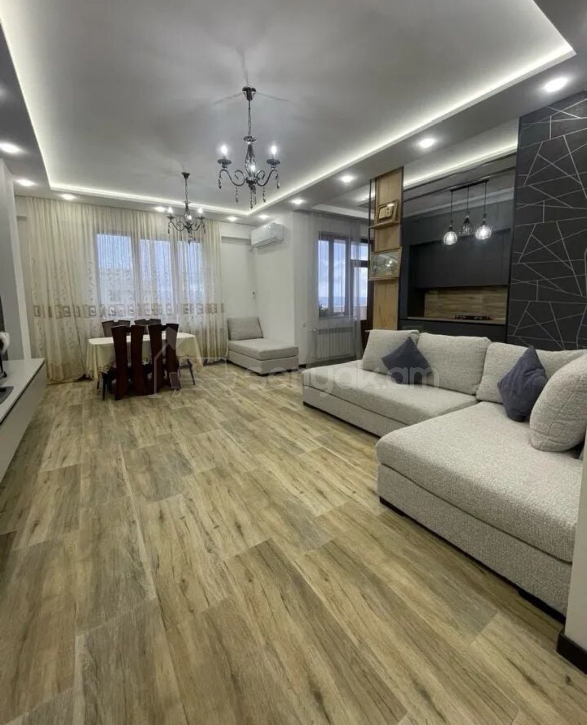 3 Սենյականոց Բնակարան Նորակառույցում, 100քմ, 17/17 հարկ, Կապիտալ Վերանորոգված