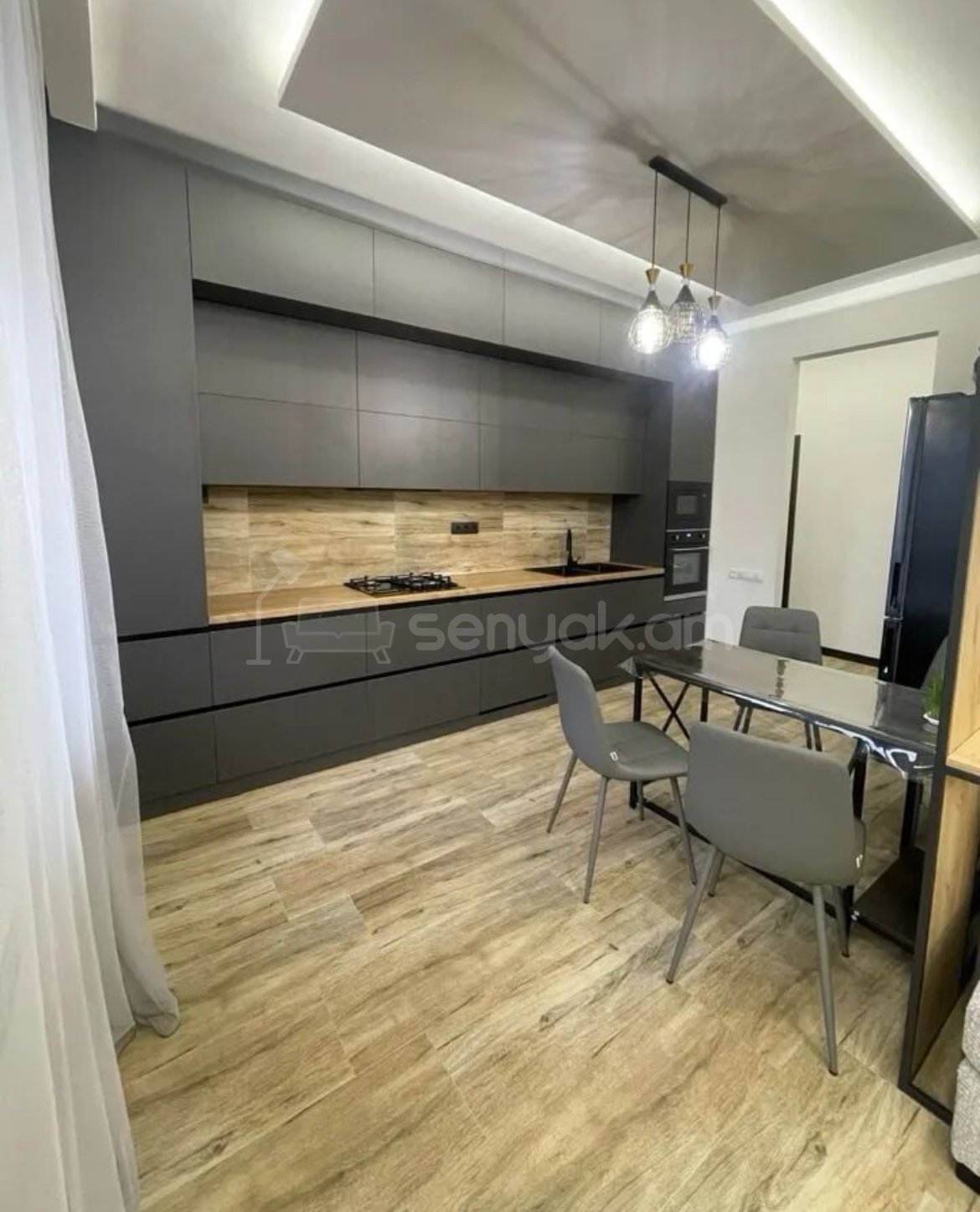 3 Սենյականոց Բնակարան Նորակառույցում, 100քմ, 17/17 հարկ, Կապիտալ Վերանորոգված