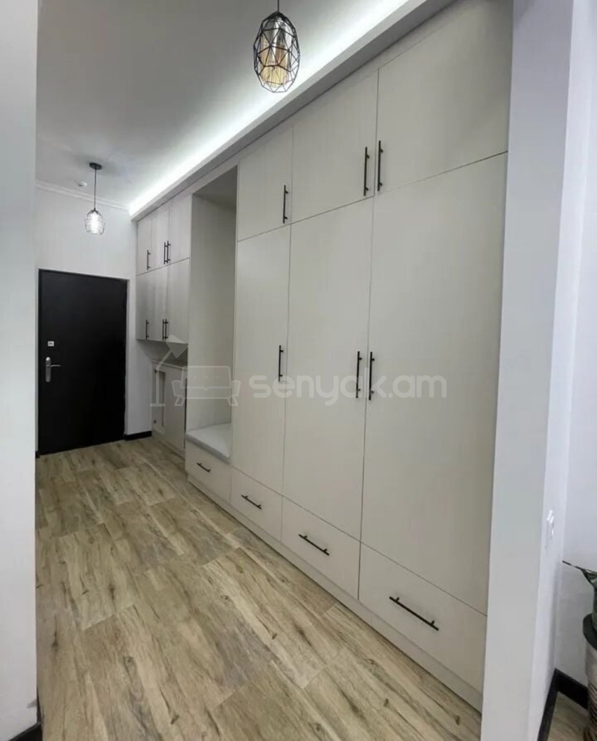 3 Սենյականոց Բնակարան Նորակառույցում, 100քմ, 17/17 հարկ, Կապիտալ Վերանորոգված