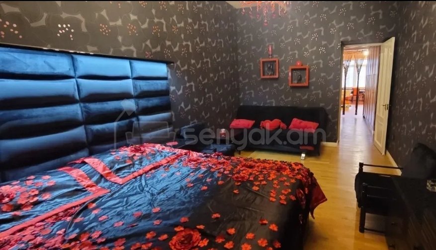 2 Սենյականոց Բնակարան Քարե Շենքում, 85քմ, 2/4 հարկ, Դիզայներական Վերանորոգված, Կահավորված