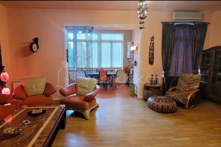 2 Սենյականոց Բնակարան Քարե Շենքում, 85քմ, 2/4 հարկ, Դիզայներական Վերանորոգված, Կահավորված