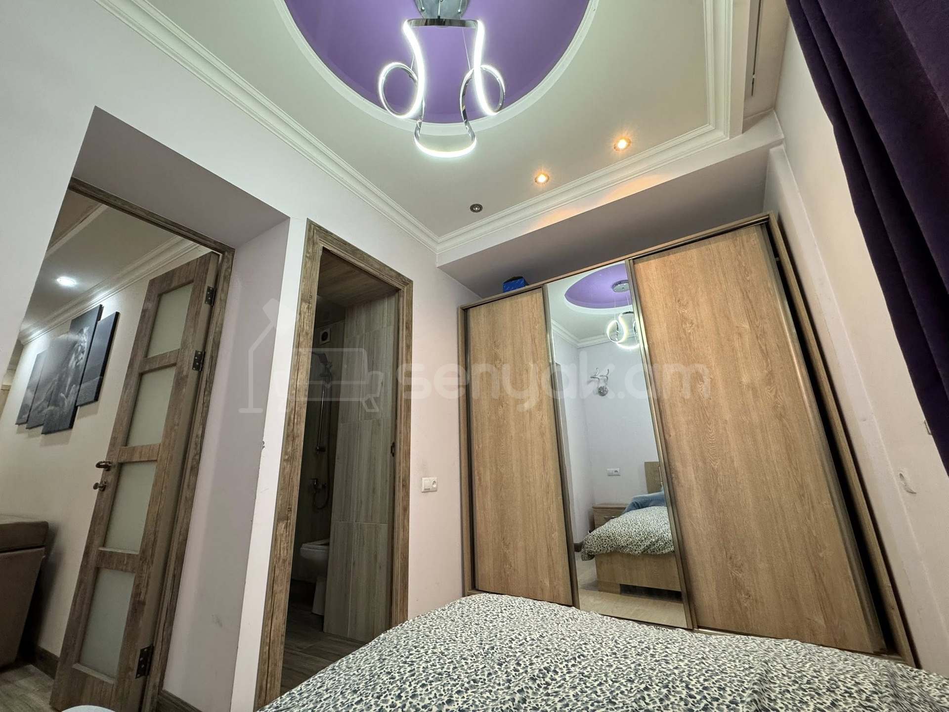 2 Սենյականոց Բնակարան Քարե Շենքում, 62քմ, 2/5 հարկ, Կապիտալ Վերանորոգված