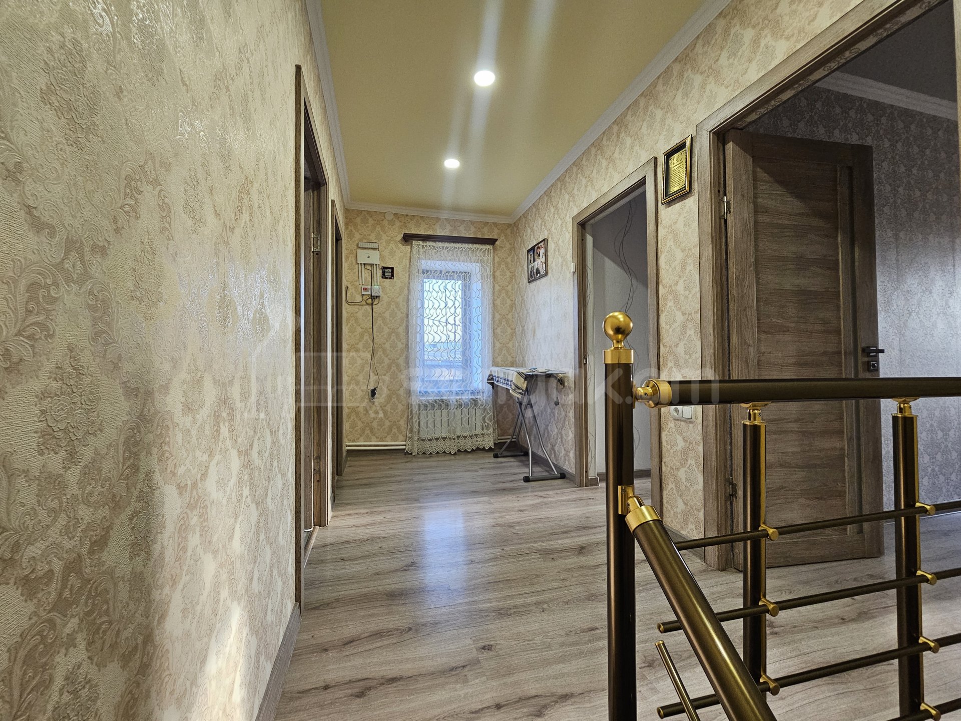 5 Սենյականոց Սեփական Տուն, 207քմ, Կապիտալ Վերանորոգված