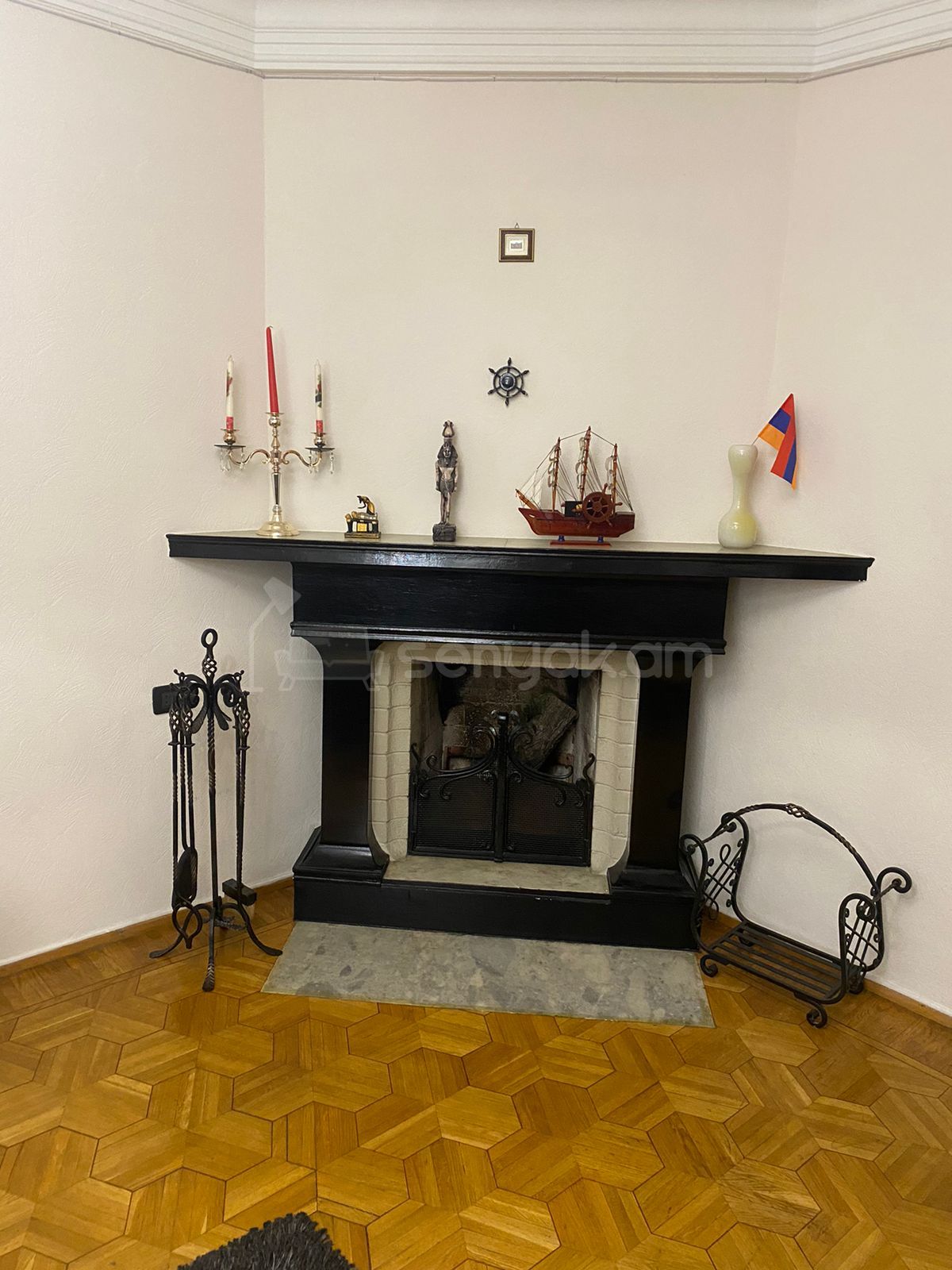 2 Սենյականոց Բնակարան Քարե Շենքում, 62քմ, 5/5 հարկ, Կապիտալ Վերանորոգված