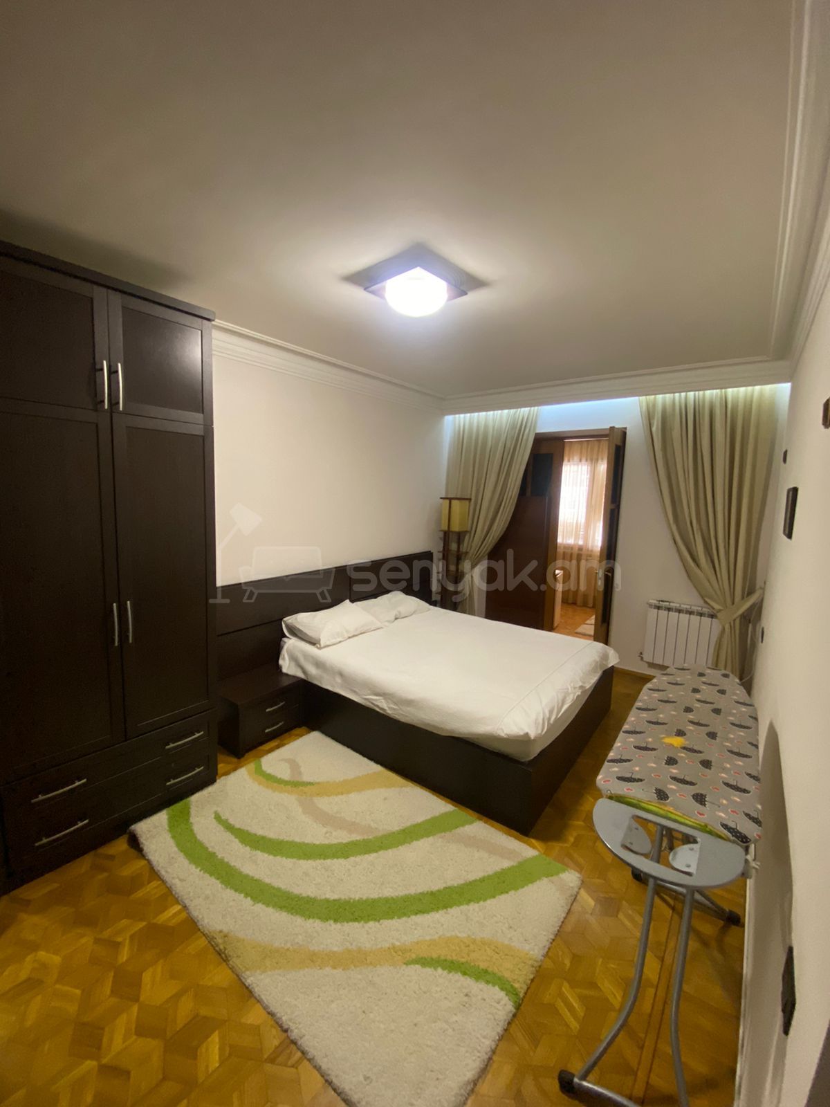 2 Սենյականոց Բնակարան Քարե Շենքում, 62քմ, 5/5 հարկ, Կապիտալ Վերանորոգված