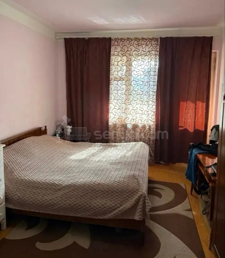 3 Սենյականոց Բնակարան, 97քմ, 5/9 հարկ, Նորմալ Վիճակում