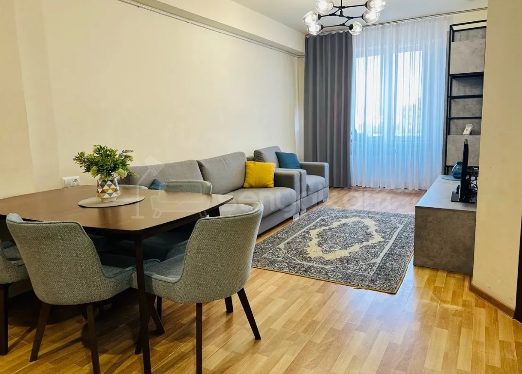 2 Սենյականոց Բնակարան Նորակառույցում, 50քմ, 10/13 հարկ, Դիզայներական Վերանորոգված, Կահավորված