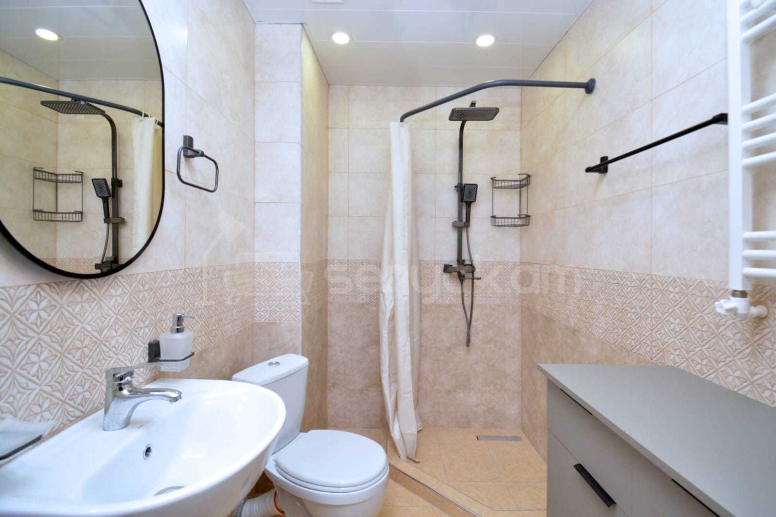 3 Սենյականոց Բնակարան Նորակառույցում, 82քմ, 3/14 հարկ, Դիզայներական Վերանորոգված, Կահավորված, Արևկող