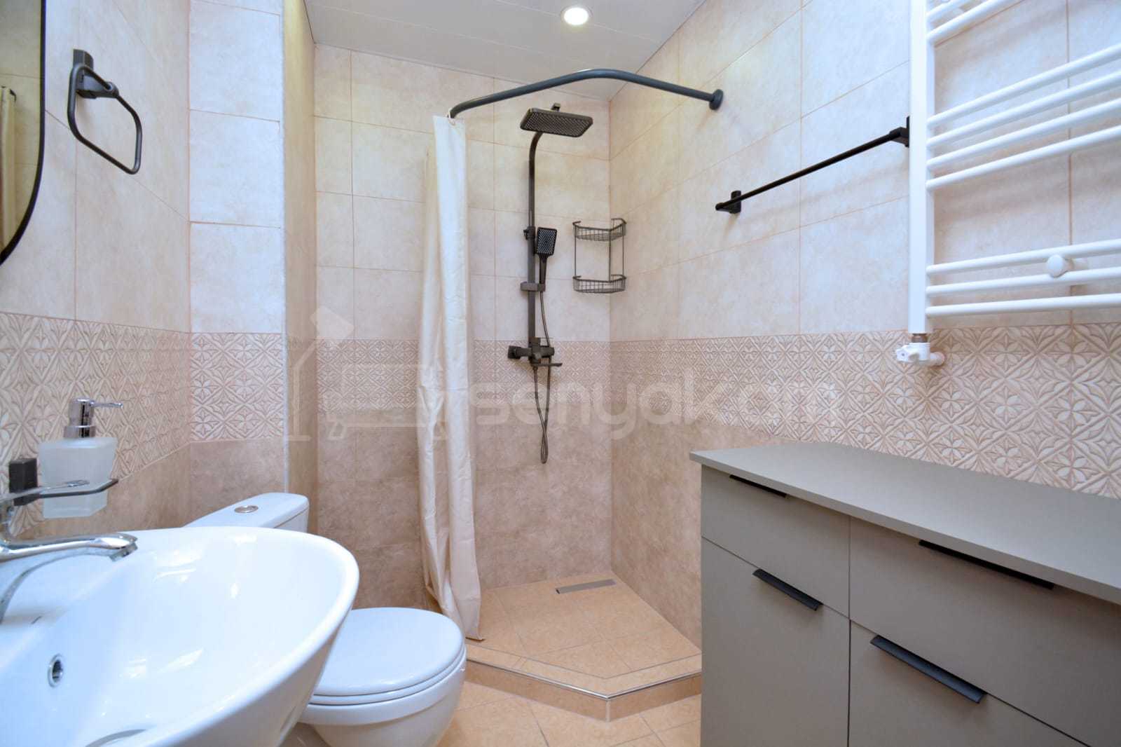 3 Սենյականոց Բնակարան Նորակառույցում, 82քմ, 3/14 հարկ, Դիզայներական Վերանորոգված, Կահավորված, Արևկող