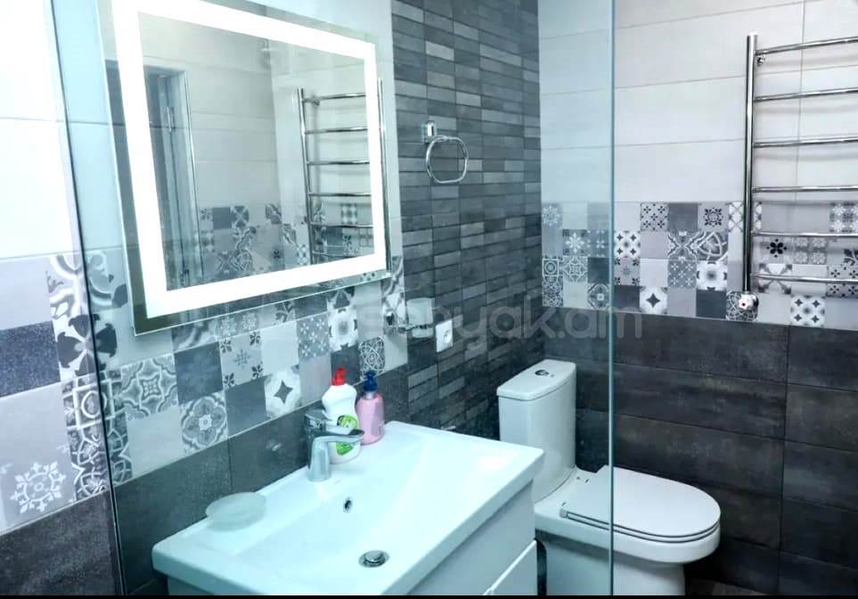 3 Սենյականոց Բնակարան, 93քմ, 8/9 հարկ, Կապիտալ Վերանորոգված