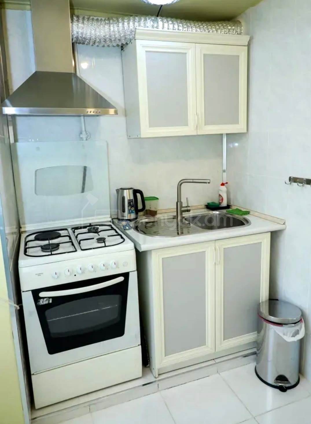 3 Սենյականոց Բնակարան, 93քմ, 8/9 հարկ, Կապիտալ Վերանորոգված