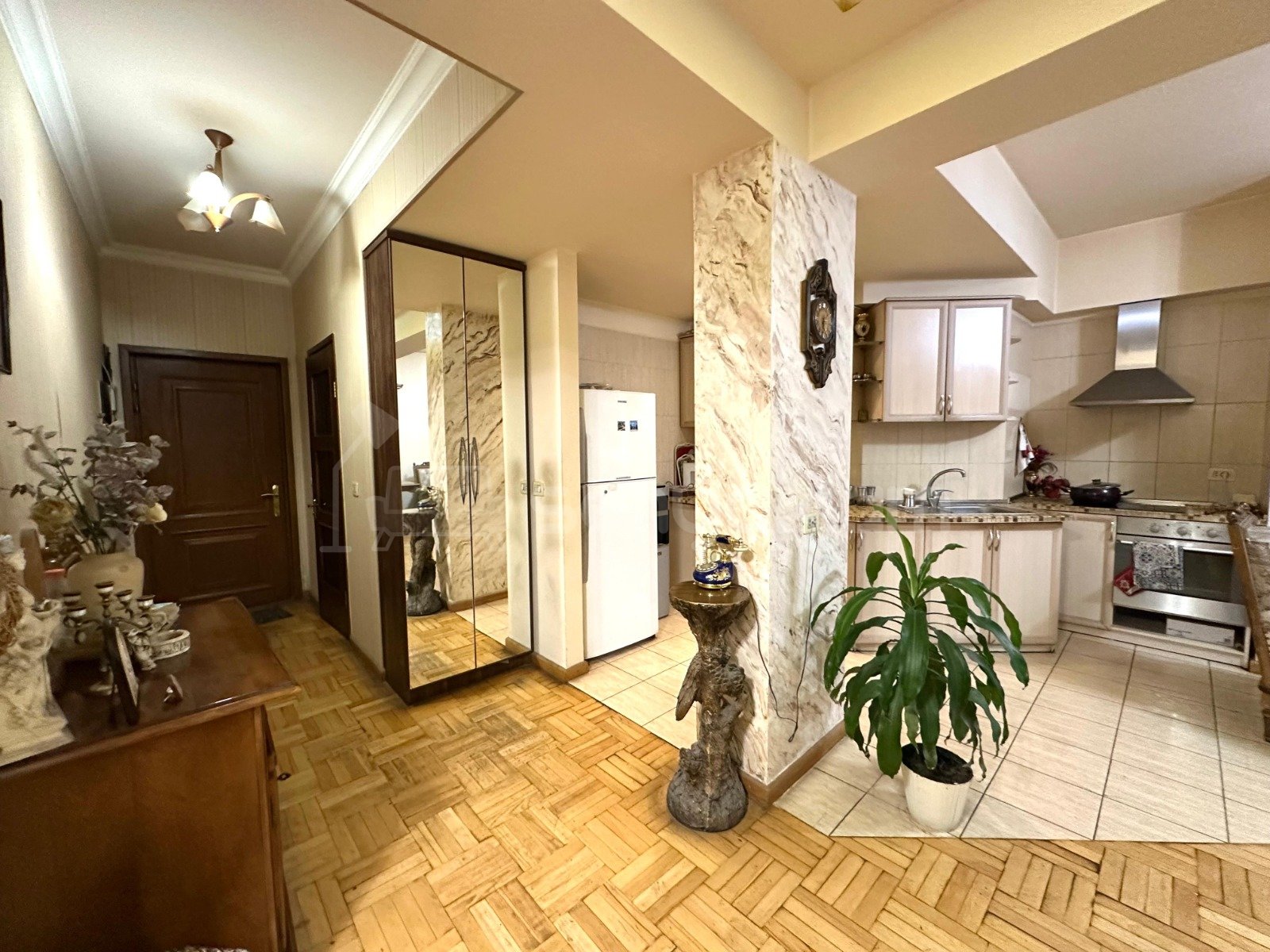 3 Սենյականոց Բնակարան Նորակառույցում, 85քմ, 9/11 հարկ, Կոսմետիկ Վերանորոգված