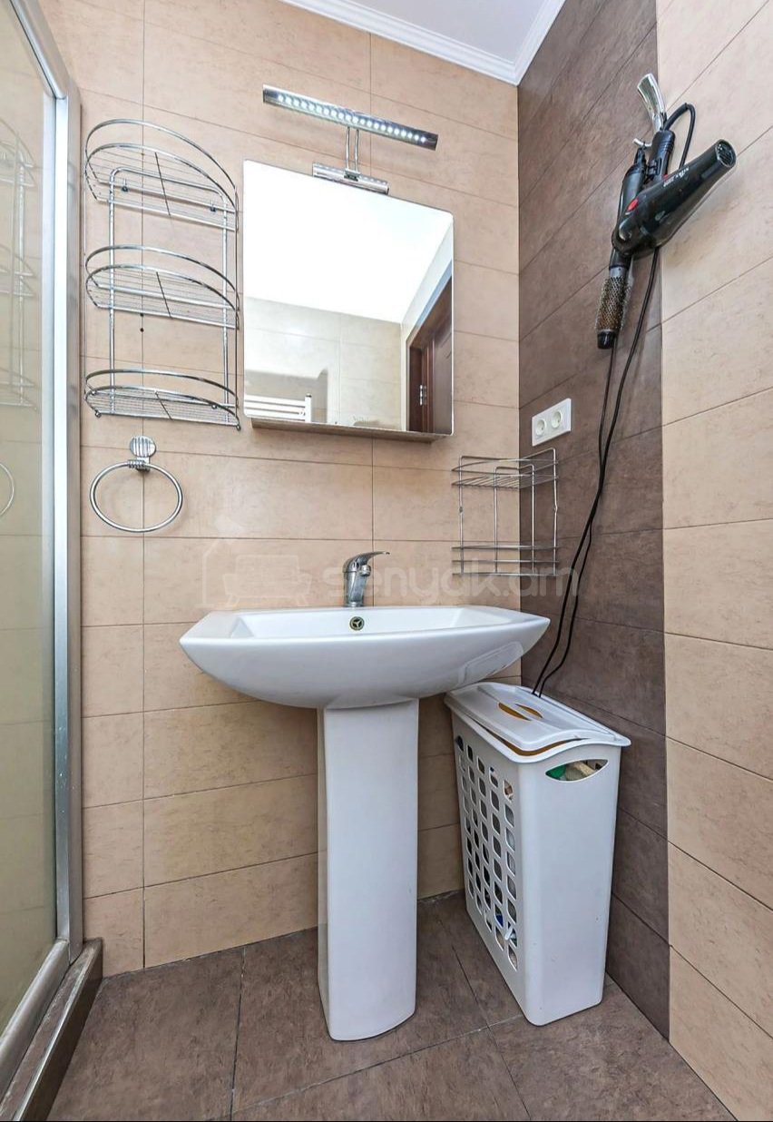 3 Սենյականոց Բնակարան, 68քմ, 3/10 հարկ, Դիզայներական Վերանորոգված