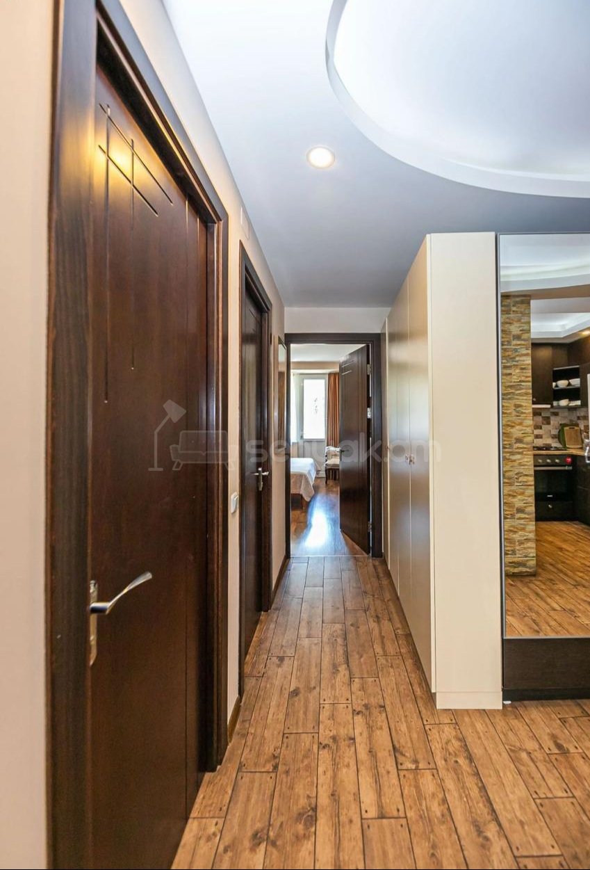 3 Սենյականոց Բնակարան, 68քմ, 3/10 հարկ, Դիզայներական Վերանորոգված