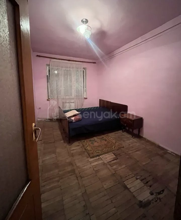 3 Սենյականոց Բնակարան, 78քմ, 6/9 հարկ, Նորմալ Վիճակում, Կահավորված, Արևկող