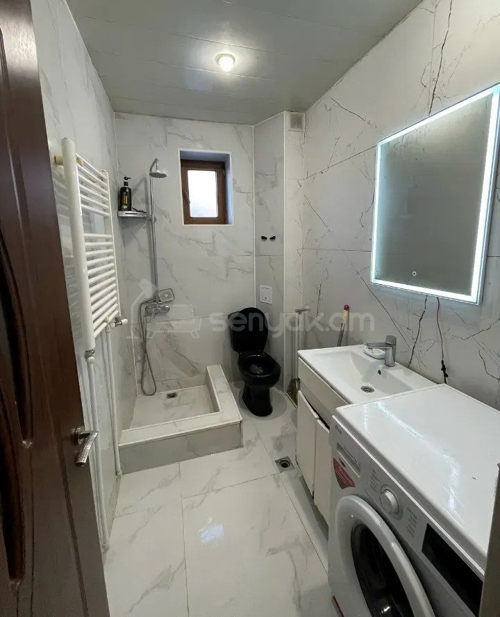 4 Սենյականոց Բնակարան Նորակառույցում, 77քմ, 2/4 հարկ, Կապիտալ Վերանորոգված