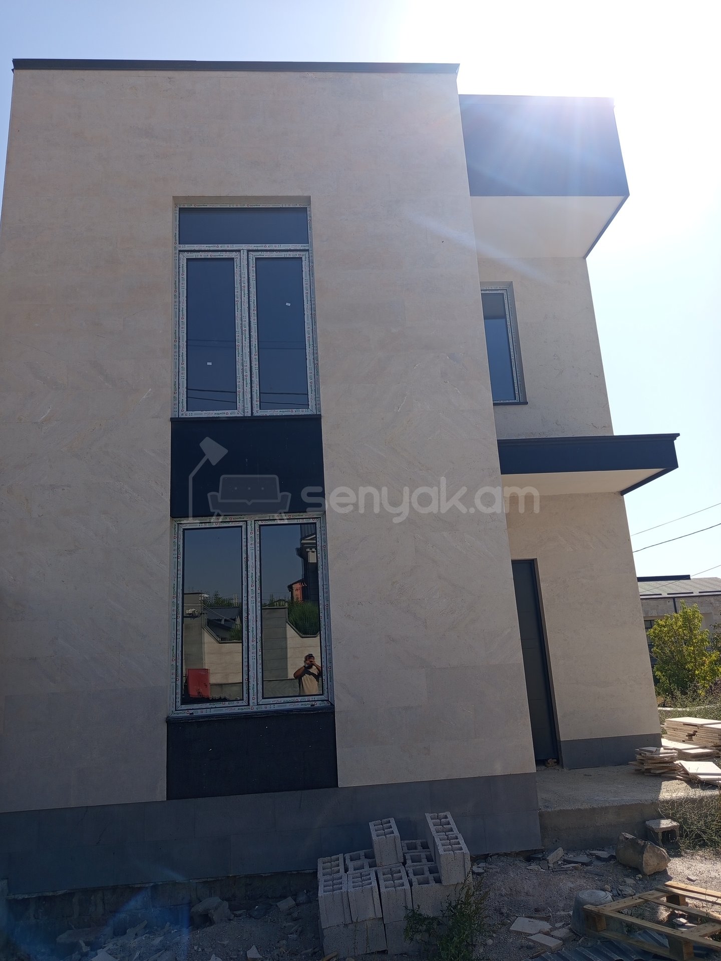 3 Սենյականոց Սեփական Տուն, 140քմ, Կոսմետիկ Վերանորոգված