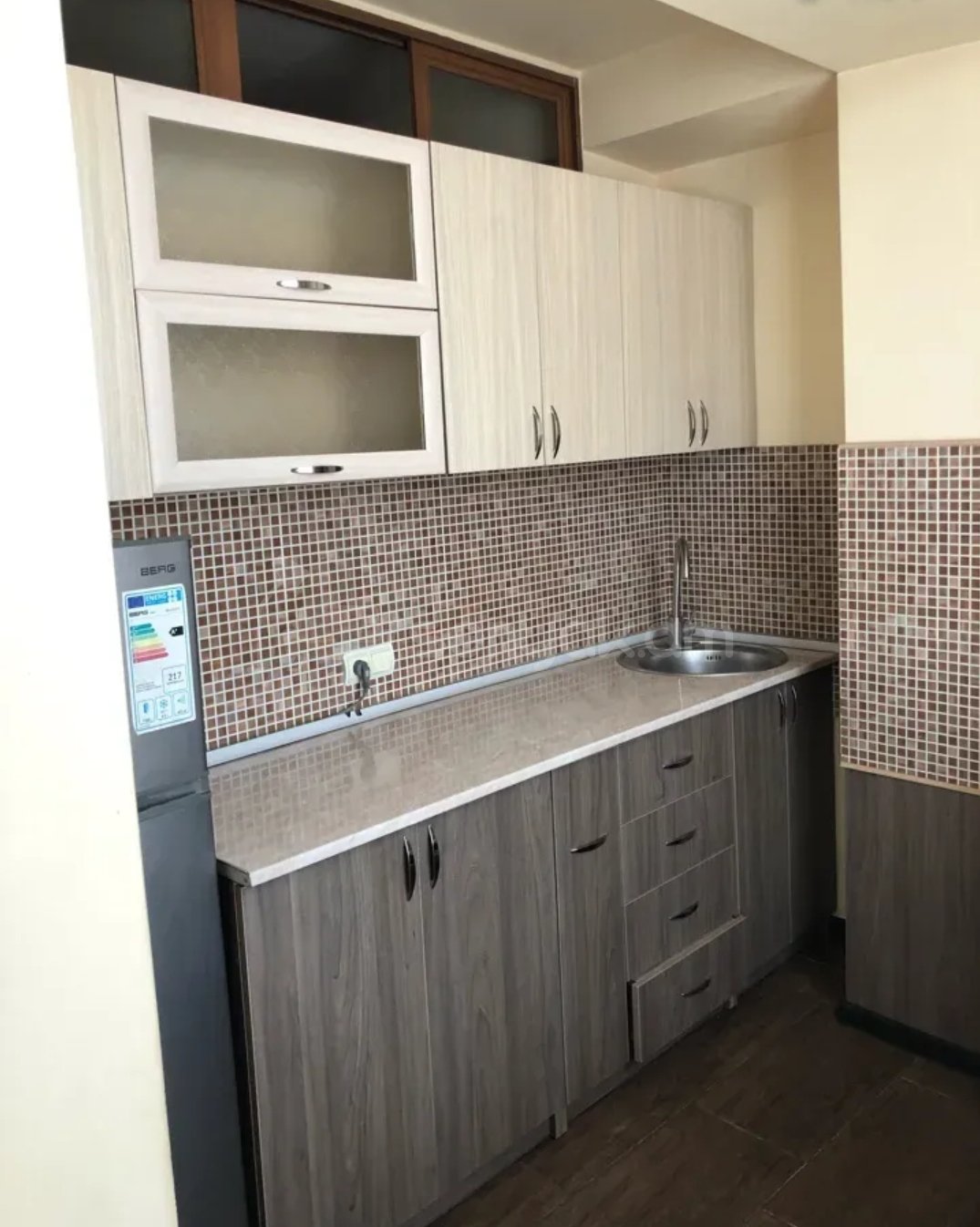 2 Սենյականոց Բնակարան, 46քմ, 4/9 հարկ, Դիզայներական Վերանորոգված, Կահավորված