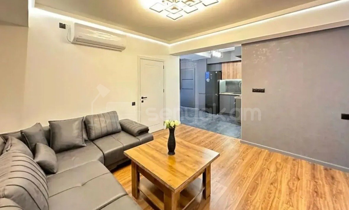 3 Սենյականոց Բնակարան, 70քմ, 4/11 հարկ, Դիզայներական Վերանորոգված, Կահավորված, Արևկող