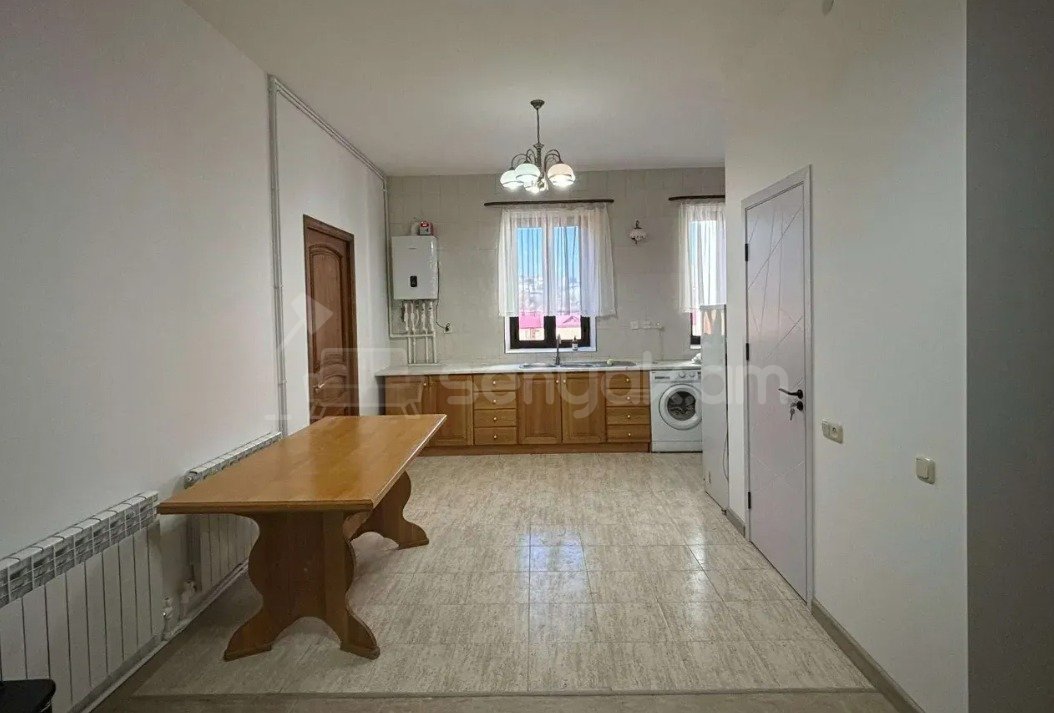 2 Սենյականոց Բնակարան, 55քմ, 6/7 հարկ, Կապիտալ Վերանորոգված, Կահավորված, Արևկող