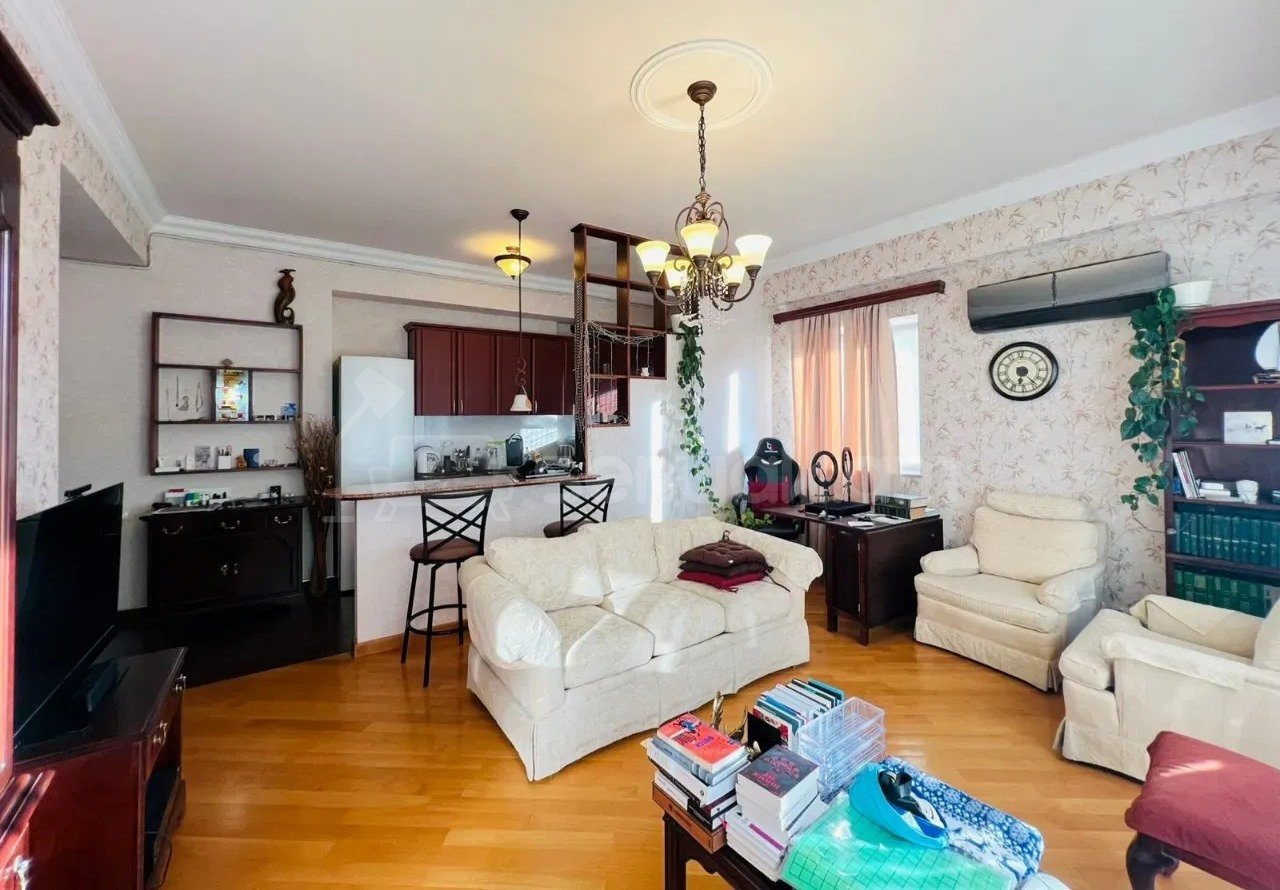 2 Սենյականոց Բնակարան, 72քմ, 3/7 հարկ, Կապիտալ Վերանորոգված, Կահավորված, Արևկող