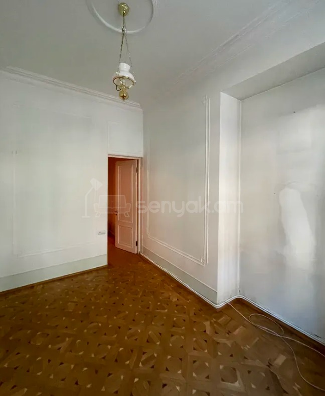 Օֆիսային Տարածք, 140քմ