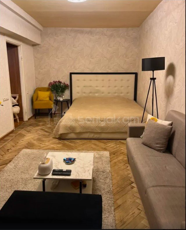 1 Սենյականոց Բնակարան, 43քմ, 3/9 հարկ, Կապիտալ Վերանորոգված, Կահավորված