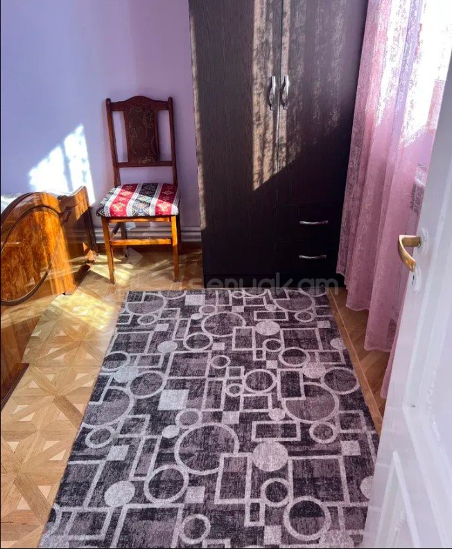 3 Սենյականոց Բնակարան Քարե Շենքում, 70քմ, 6/7 հարկ, Կապիտալ Վերանորոգված, Կահավորված