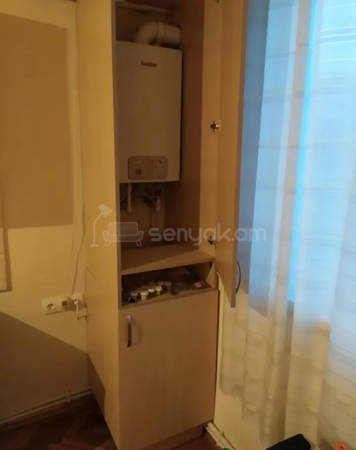 3 Սենյականոց Բնակարան, 81քմ, 2/12 հարկ, Նորմալ Վիճակում