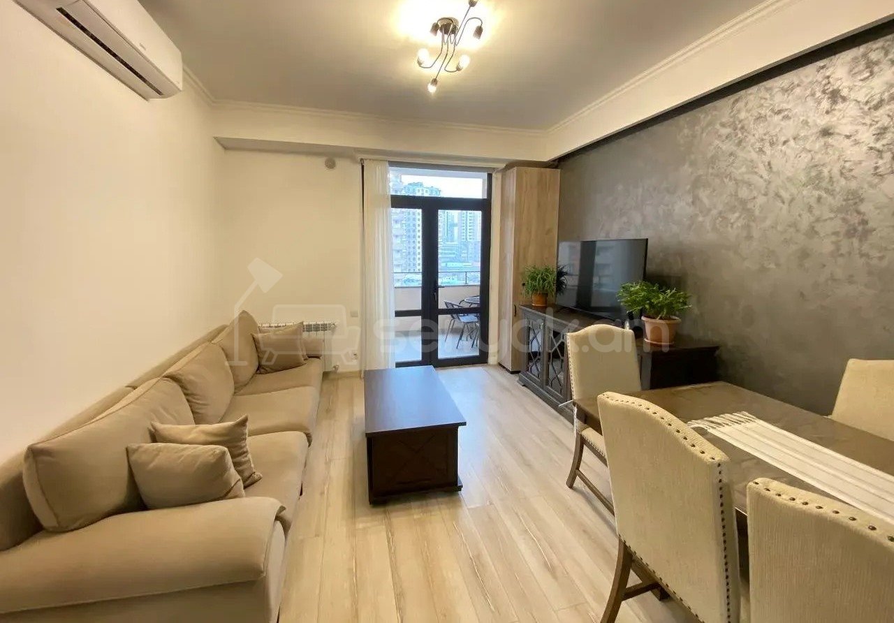 2 Սենյականոց Բնակարան Նորակառույցում, 60քմ, 7/12 հարկ, Դիզայներական Վերանորոգված