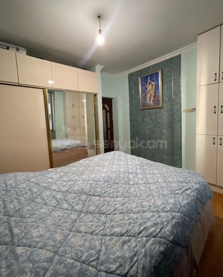 4 Սենյականոց Բնակարան Քարե Շենքում, 77քմ, 2/4 հարկ, Կապիտալ Վերանորոգված