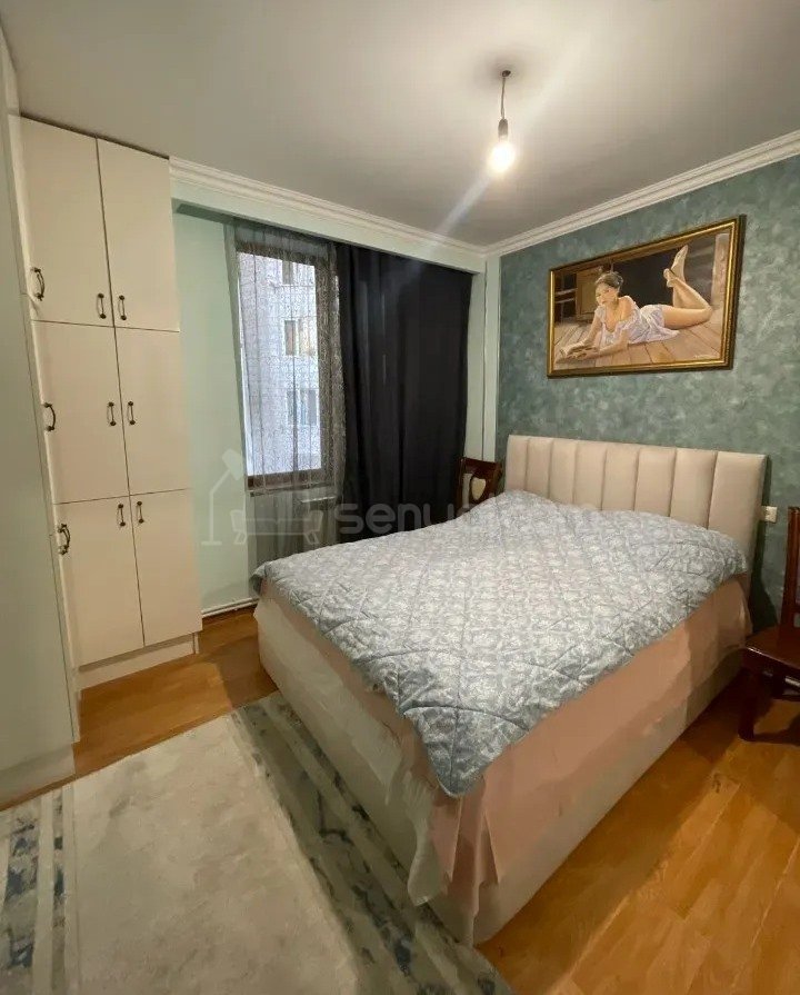 4 Սենյականոց Բնակարան Քարե Շենքում, 77քմ, 2/4 հարկ, Կապիտալ Վերանորոգված